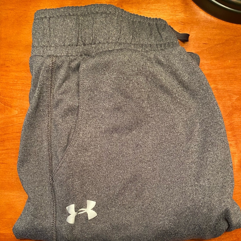 Women’s under armour joggers